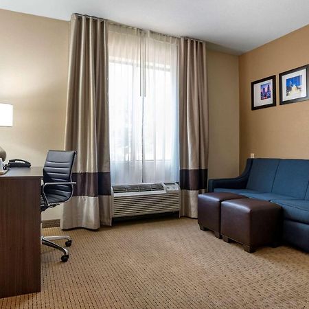 Comfort Suites Mobile West Tillmans Corner Buitenkant foto